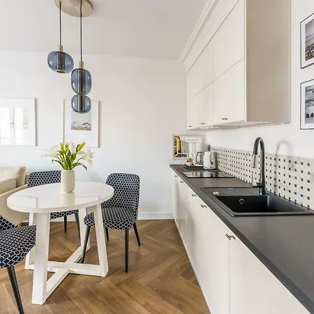 Apartment Lighthouse *
